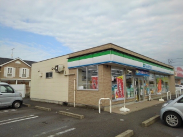 ファミリーマートマ神栖市平泉店